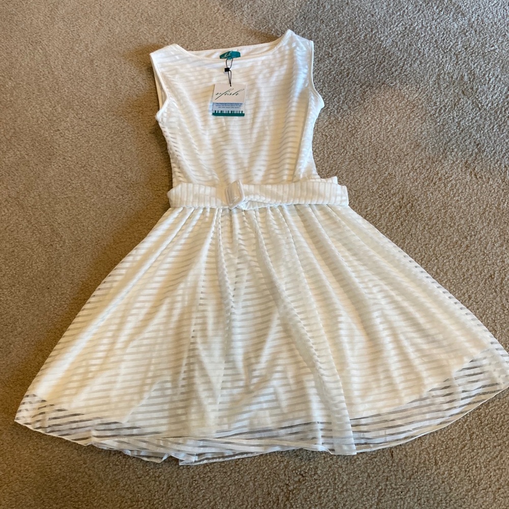 V Fish White Dress